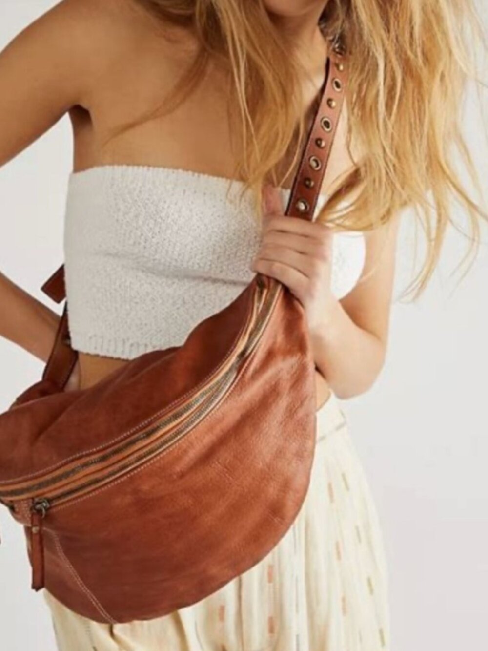 Bolsa Nova ‘Bella’ Large Sling - Picture 6 of 9